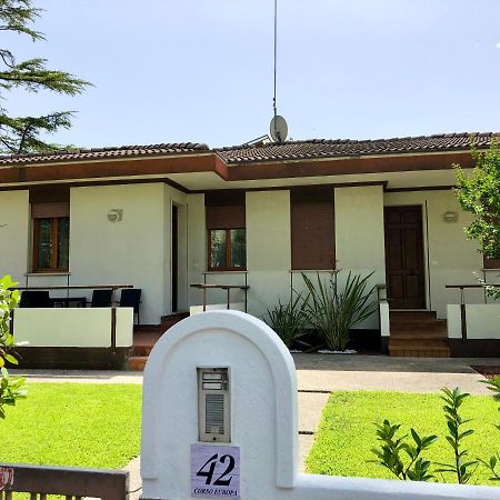Bungalow Cavallino Lido Exterior foto
